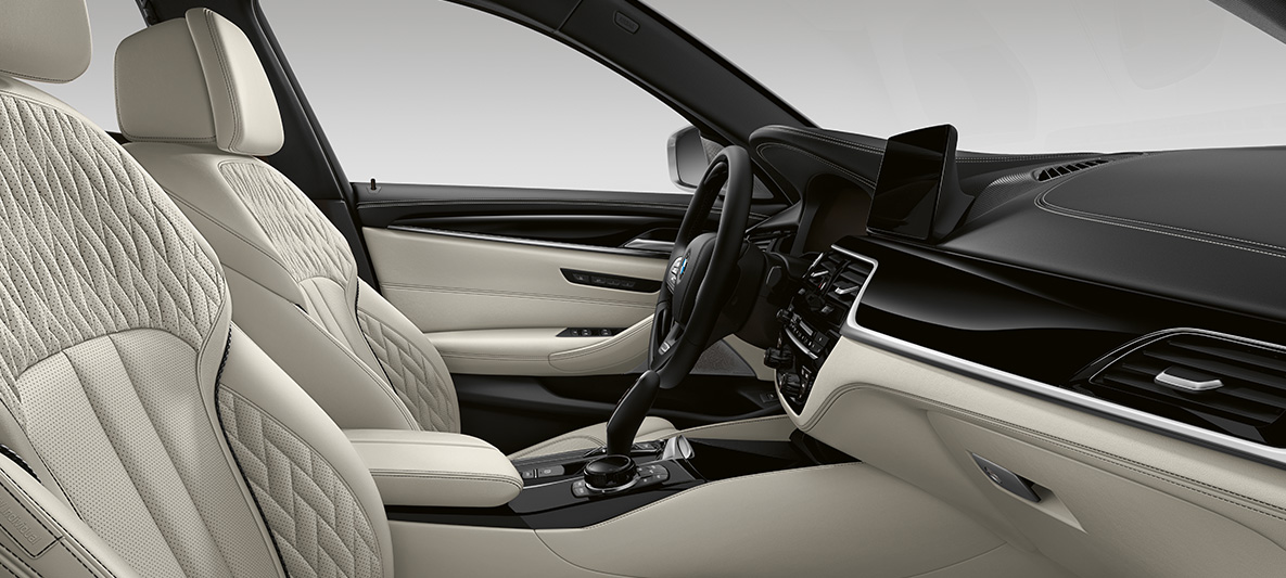 BMW Individual полная отделка кожей BMW 5 серии G30, интерьер BMW Individual полная отделка кожей BMW 5 серии G30 (рестайлинг 2020 года), интерьер, место водителя