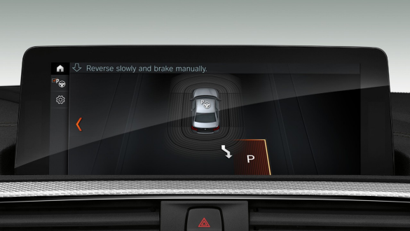 BMW 2 серии купе, ассистент парковки BMW 2 серии купе, ассистент парковки