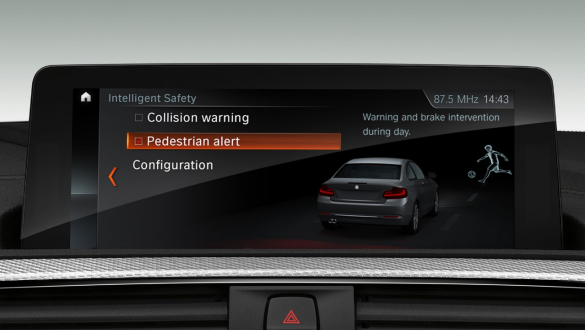 BMW 2 серии купе, ассистент вождения BMW 2 серии купе, ассистент вождения