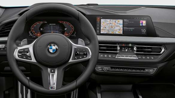 Приборная панель BMW Live Cockpit Professional модели BMW 2 серии Gran Coupe Приборная панель BMW Live Cockpit Professional модели BMW 2 серии Gran Coupe F44, интерьер