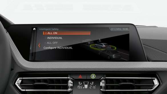 Пакет систем помощи водителю Driving Assistant в модели BMW 2 серии Gran Coupe Пакет систем помощи водителю Driving Assistant в модели BMW 2 серии Gran Coupe F44, интерьер