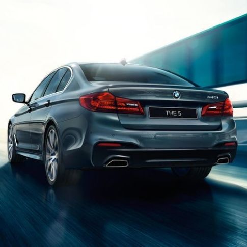 Дизайн BMW 5 серии, BMW 5 серии G30, вид сзади.