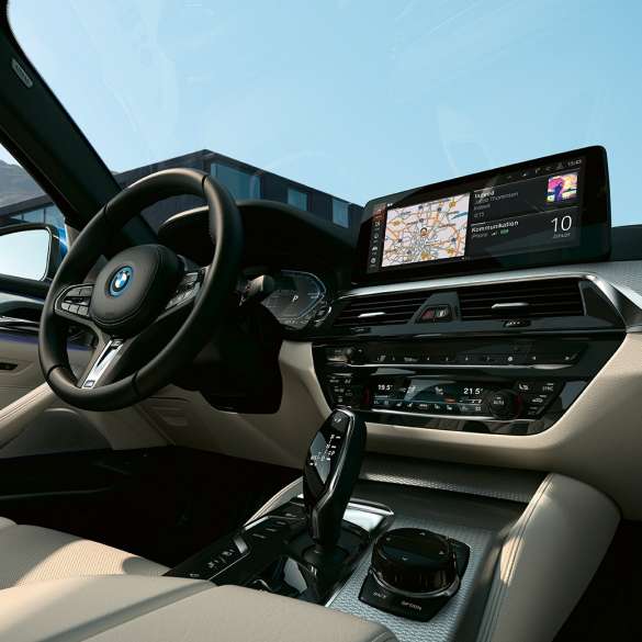Интерьер BMW 5 серии G30 Интерьер BMW 5 серии G30 (рестайлинг 2020 года)