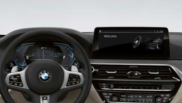 BMW Live Cockpit Professional BMW 5 серии G30, интерьер BMW Live Cockpit Professional BMW 5 серии G30 (рестайлинг 2020 года), интерьер, место водителя