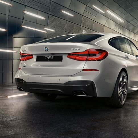 BMW 6 серии Гран Туризмо, вид сзади. Новый BMW 6 series GT вид сзади, Новый БМВ 6 серии GT