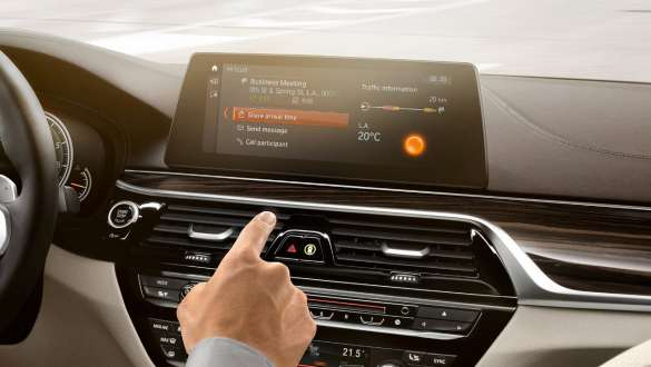 BMW 6 серии Гран Туризмо, система управления жестами. BMW 6 серии Гран Туризмо, система управления жестами, салон, интерьер, БМВ 6 ГТ.