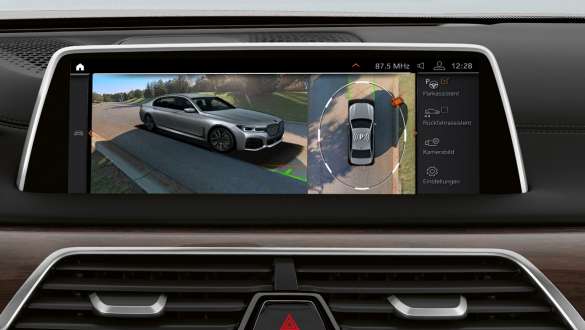 Ассистент парковки Plus BMW M760Li xDrive, Ассистент парковки Plus
