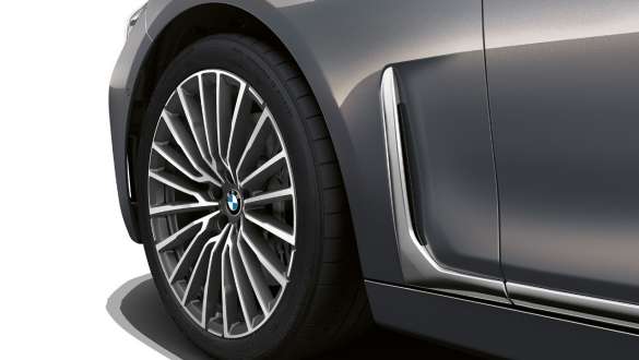 BMW 7 серии: воздуховод BMW 7 серии: воздуховод крупным планом