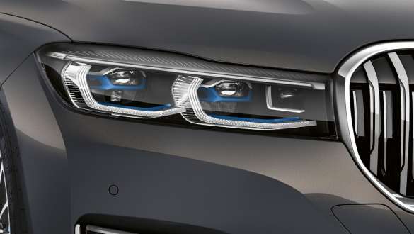 BMW 7 серии: лазерные фары BMW 7 серии: лазерные фары крупным планом
