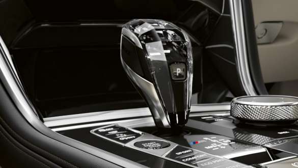 Стеклянные аппликации CraftedClarity BMW 8 серии Coupe, селектор КПП