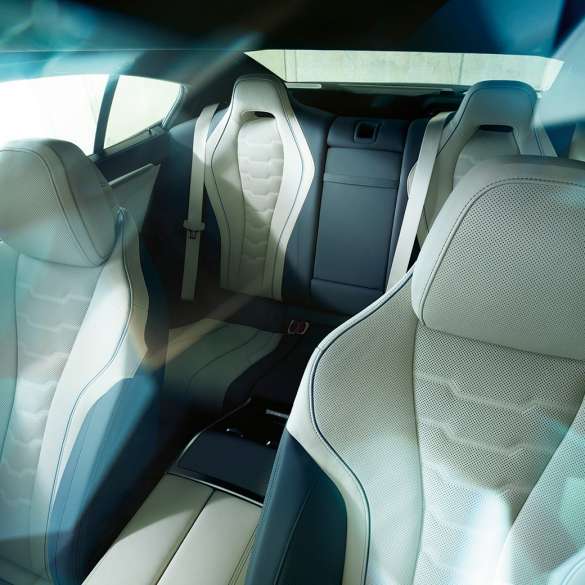BMW 8 серии Gran Coupe: оборудование салона G16 BMW 8 серии Gran Coupe: оборудование салона и дизайн интерьера G16