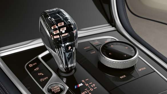 Стеклянные аппликации Crafted Clarity G16 BMW 8 серии Gran Coupe: стеклянные аппликации Crafted Clarity G16