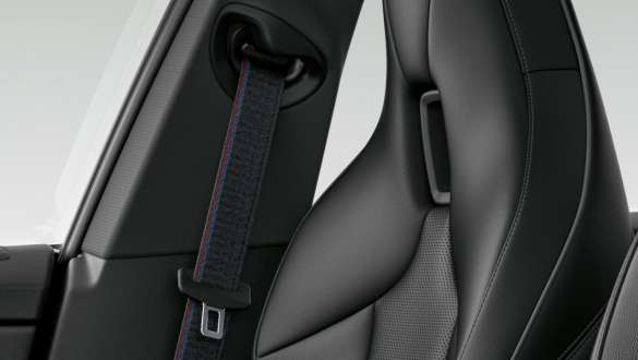 Ремни безопасности M модели BMW M235i xDrive Gran Coupé Ремни безопасности M модели BMW M235i xDrive Gran Coupé F44, интерьер