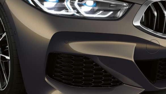 Воздухозаборники из аэродинамического пакета M. BMW M850i xDrive Cabrio, Серый Дравит металлик, с аэродинамическим пакетом M, воздухозаборники.