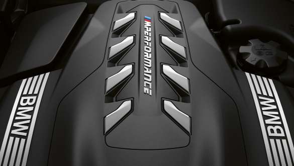 8-цилиндровый бензиновый двигатель M TwinPower Turbo. 8-цилиндровый бензиновый двигатель M TwinPower Turbo модели BMW M850i xDrive Cabrio.