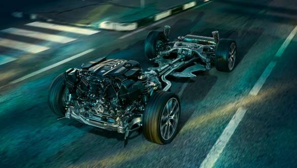 Адаптивная подвеска M. BMW M850i xDrive Coupe с адаптивной подвеской M.