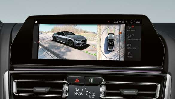 Ассистент парковки Plus F92. BMW M8 Coupe с ассистентом парковки Plus F92.