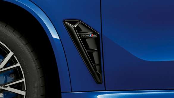 Боковые решетки M модели BMW X5 M Competition Боковые решетки M модели BMW X5 M Competition F95 синего цвета Marina Bay (металлик), экстерьер