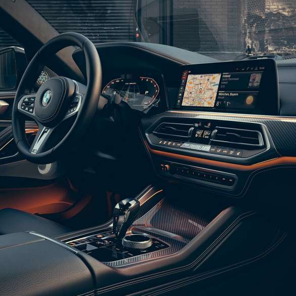 Интерьер BMW X6 M50i и M50d G06 Интерьер BMW X6 M50i и M50d G06, место водителя