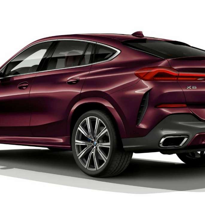 BMW X6 with BMW Individual, rear. BMW X6 with BMW Individual in three-quarter rear perspective.