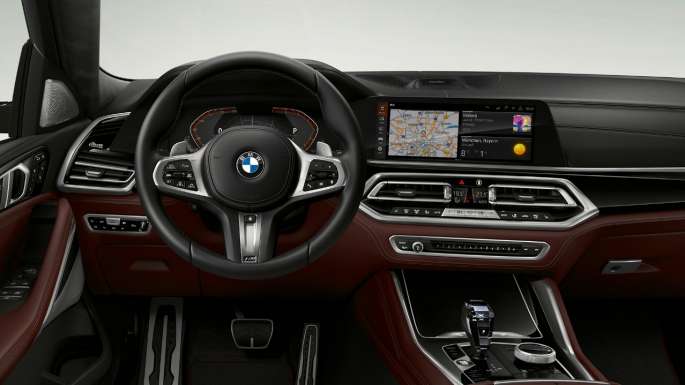 BMW X6 with BMW Individual, кокпит BMW X6 фотография интерьера BMW Individual с акцентом на кокпит