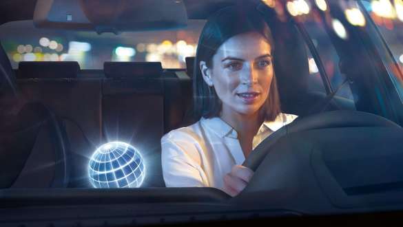 BMW X6, сервисы ConnectedDrive Сервисы ConnectedDrive для поддержки водителя в BMW X6