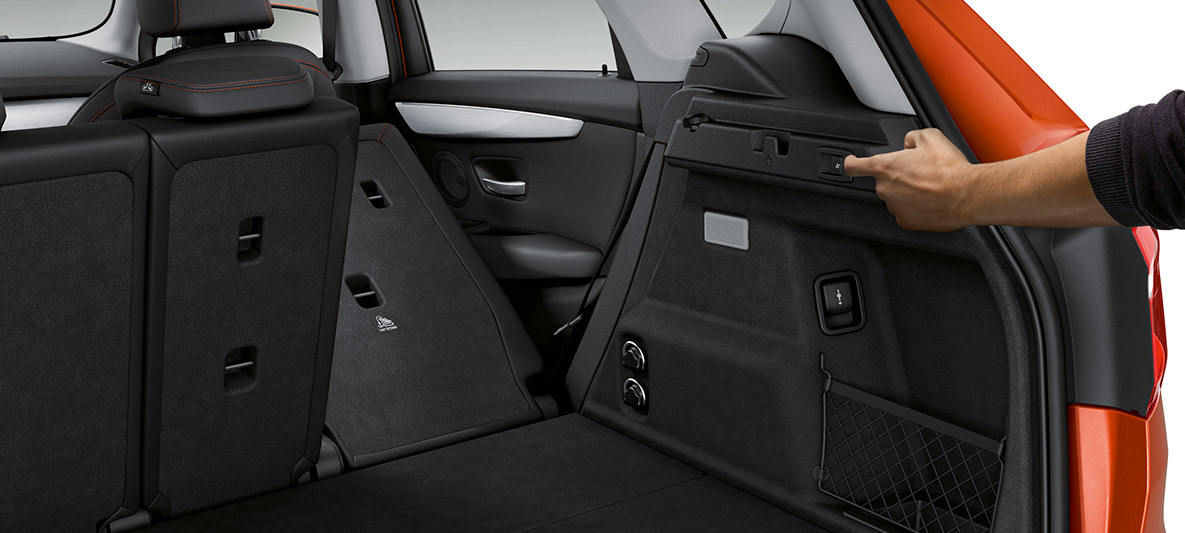 BMW 2 серии Active Tourer, салон, багажник. BMW 2 серии Active Tourer, салон, багажник.