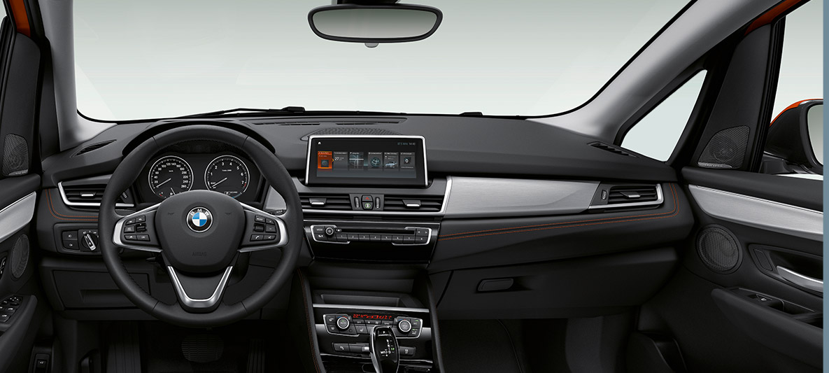 BMW 2 серии Active Tourer, приборная панель. BMW 2 серии Active Tourer, приборная панель, салон, интерьер.