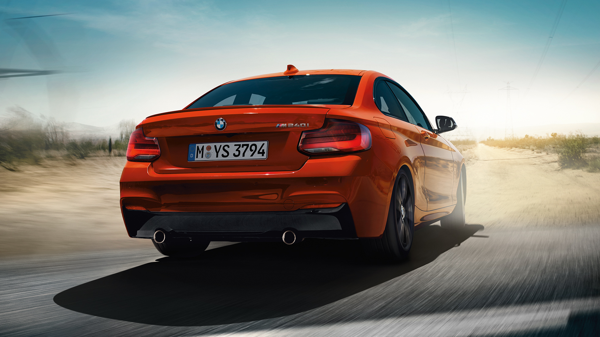 BMW 2 серии Coupe, вид сзади BMW 2 серии Coupe, вид сзади