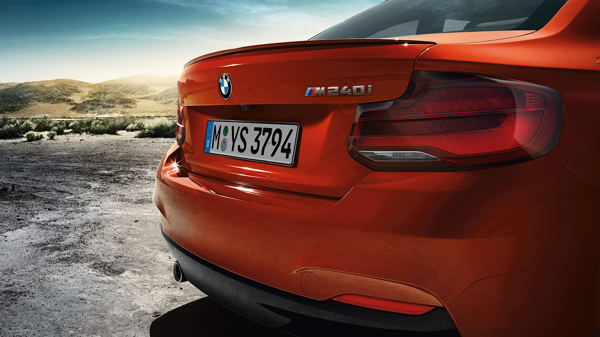 BMW 2 серии Coupe, вид сзади BMW 2 серии Coupe, вид сзади, название модели
