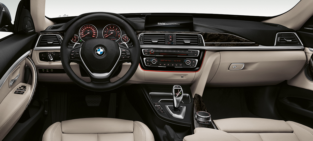 BMW 3 серии Гран Туризмо Sport Line, приборная панель. BMW 3 серии Гран Туризмо Sport Line, приборная панель, салон, интерьер.