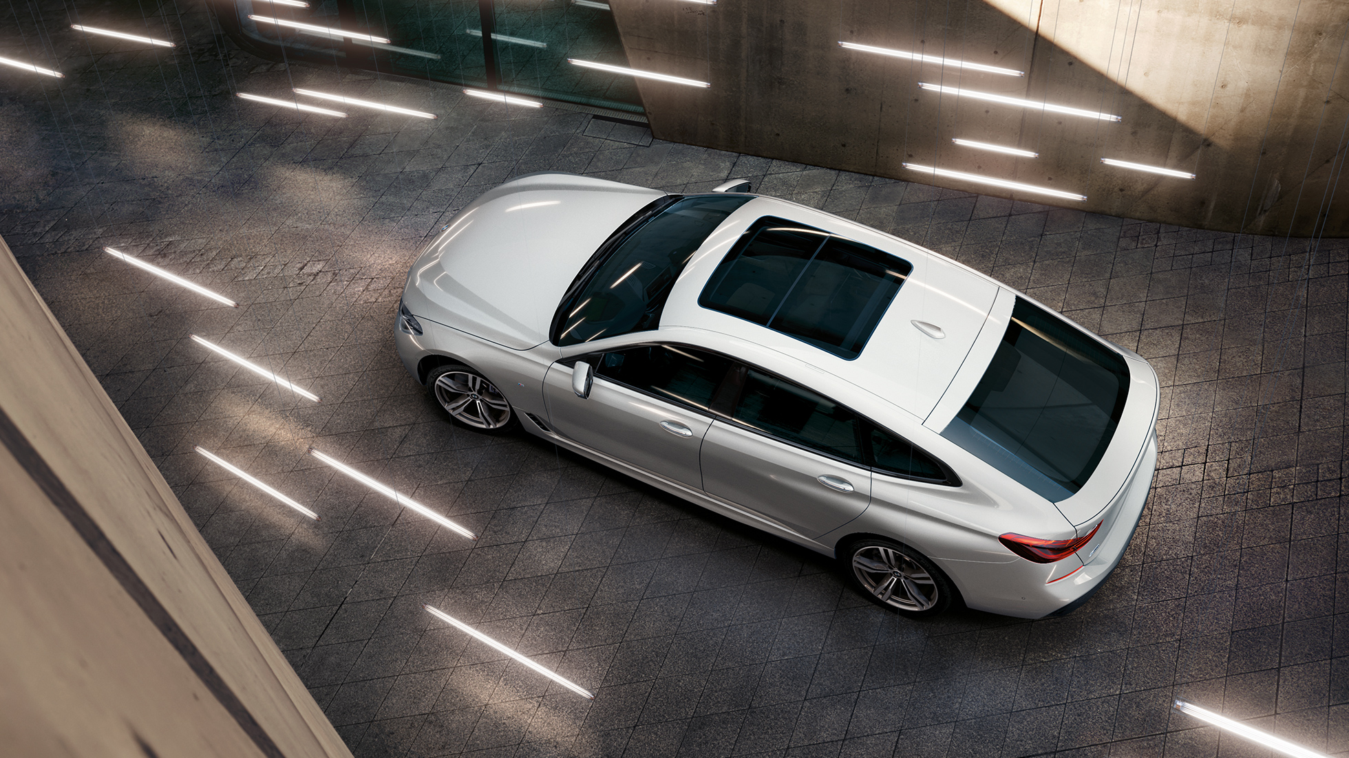 BMW 6 серии Гран Туризмо, вид сверху. BMW 6 серии Гран Туризмо, вид сверху, крыша, в движении, БМВ 6 ГТ.