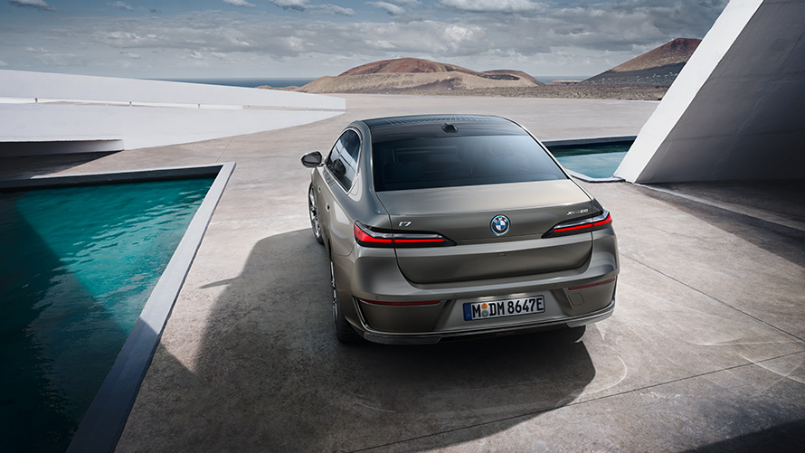 BMW i7 G70, устойчивое развитие BMW i7 G70, устойчивое развитие