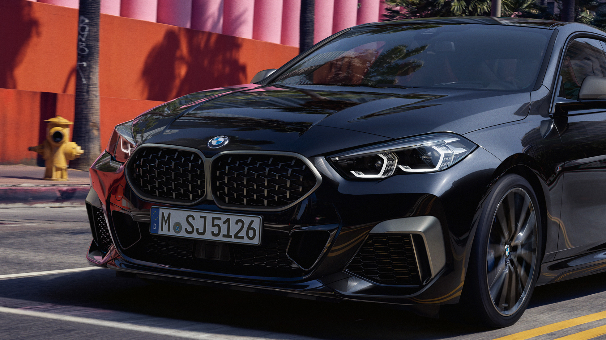 Экстерьер BMW M235i xDrive Gran Coupé Экстерьер BMW M235i xDrive Gran Coupé 2020 г., Черный Сапфир металлик, F44, вид спереди