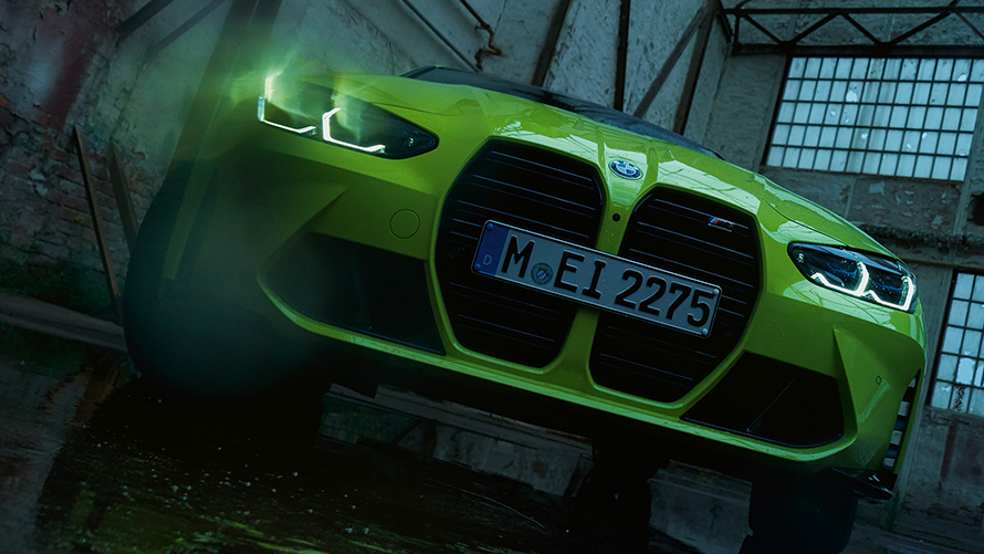 BMW M4 Competition Coupe G82 2020, "M Желтый Сан-Пауло", решетка радиатора, вид спереди