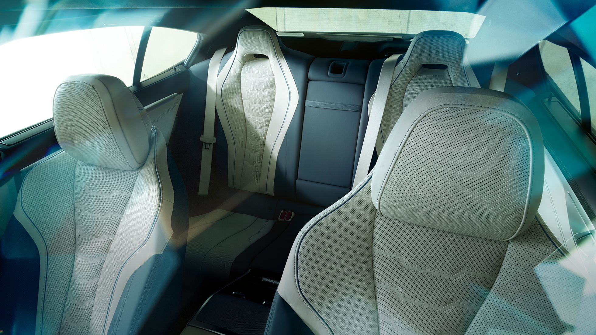 BMW M850i xDrive Gran Coupe: интерьер, сиденья BMW M850i xDrive Gran Coupe: дизайн, интерьер, сиденья