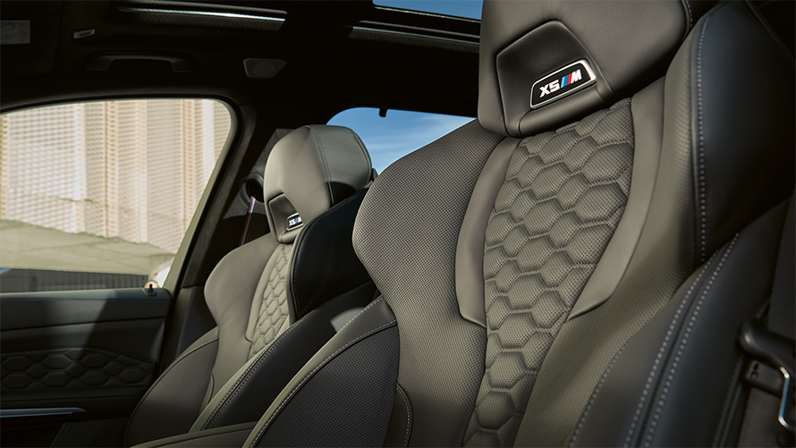 BMW X5 M Competition F95, 2023, многофункциональные сиденья M