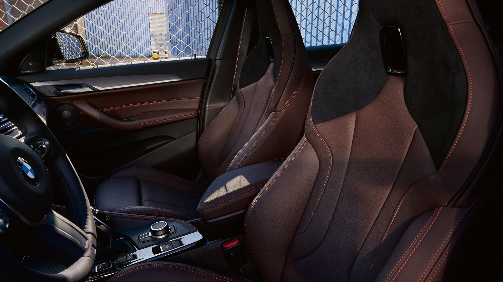 BMW X2 F39, центральная консоль. BMW X2 2018 F39, дизайн центральной консоли.