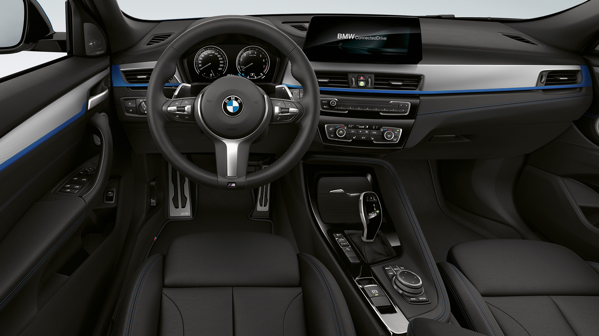 BMW X2 sDrive20i model M Sport, салон. BMW X2 sDrive20i model M Sport 2018 F39, дизайн салона.