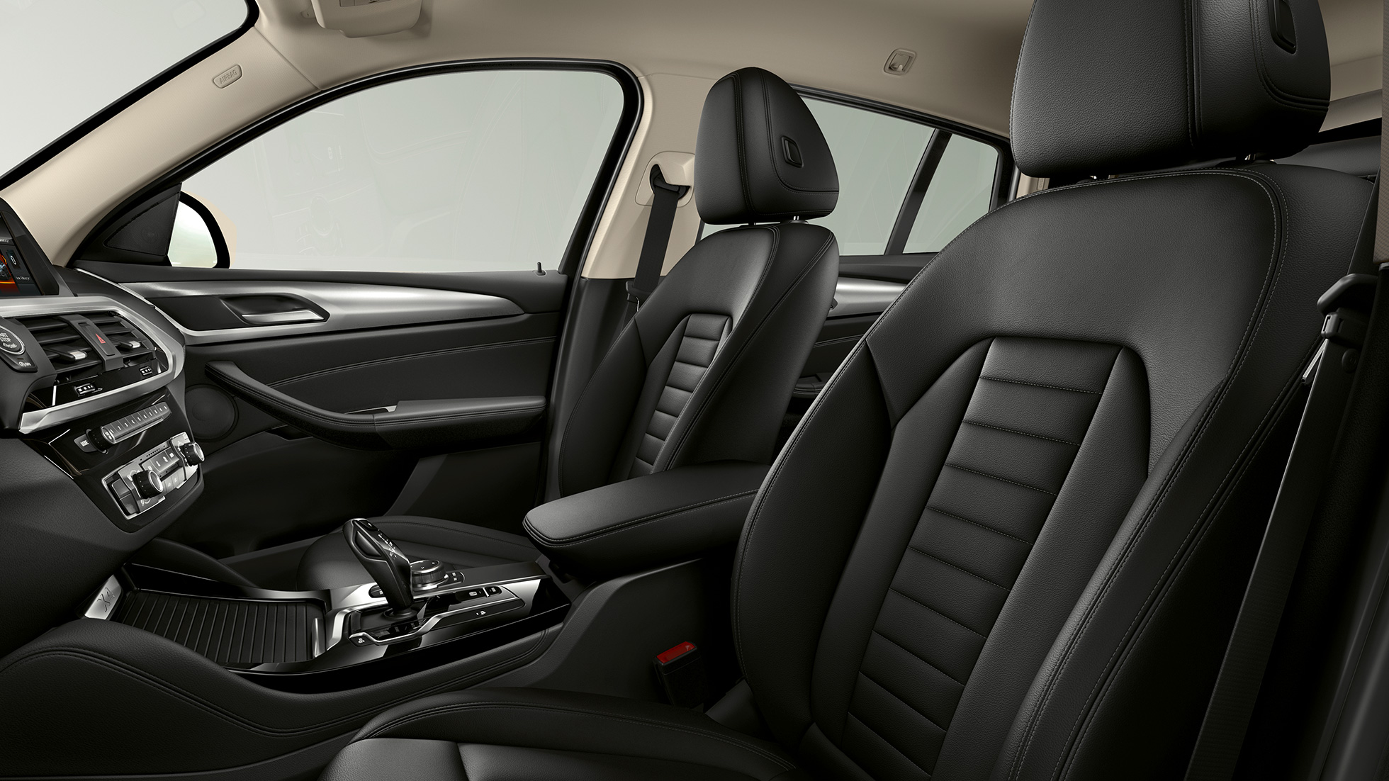 BMW X4 модель Advantage, обивка BMW X4 xDrive20d, модель Advantage G02, интерьер, обивка