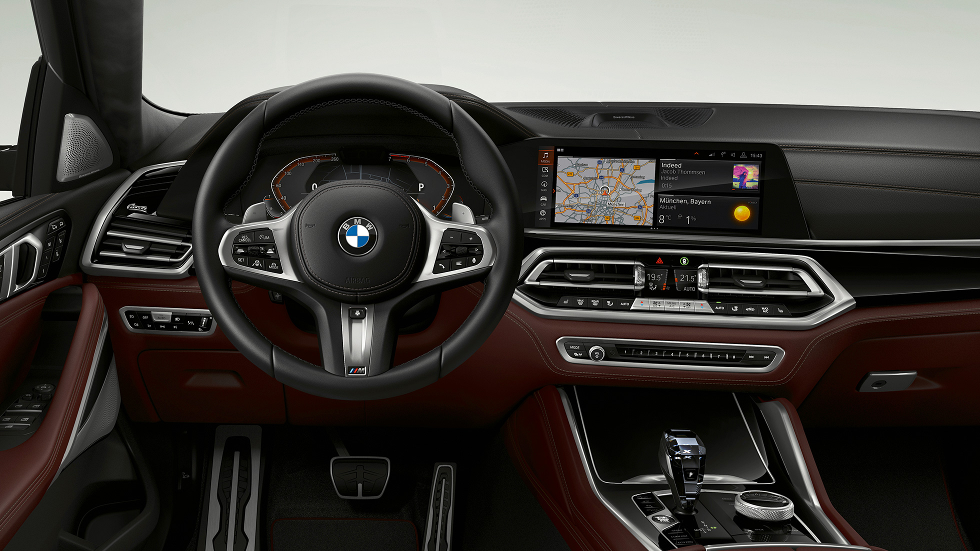 BMW X6 with BMW Individual, кокпит BMW X6 фотография интерьера BMW Individual с акцентом на кокпит
