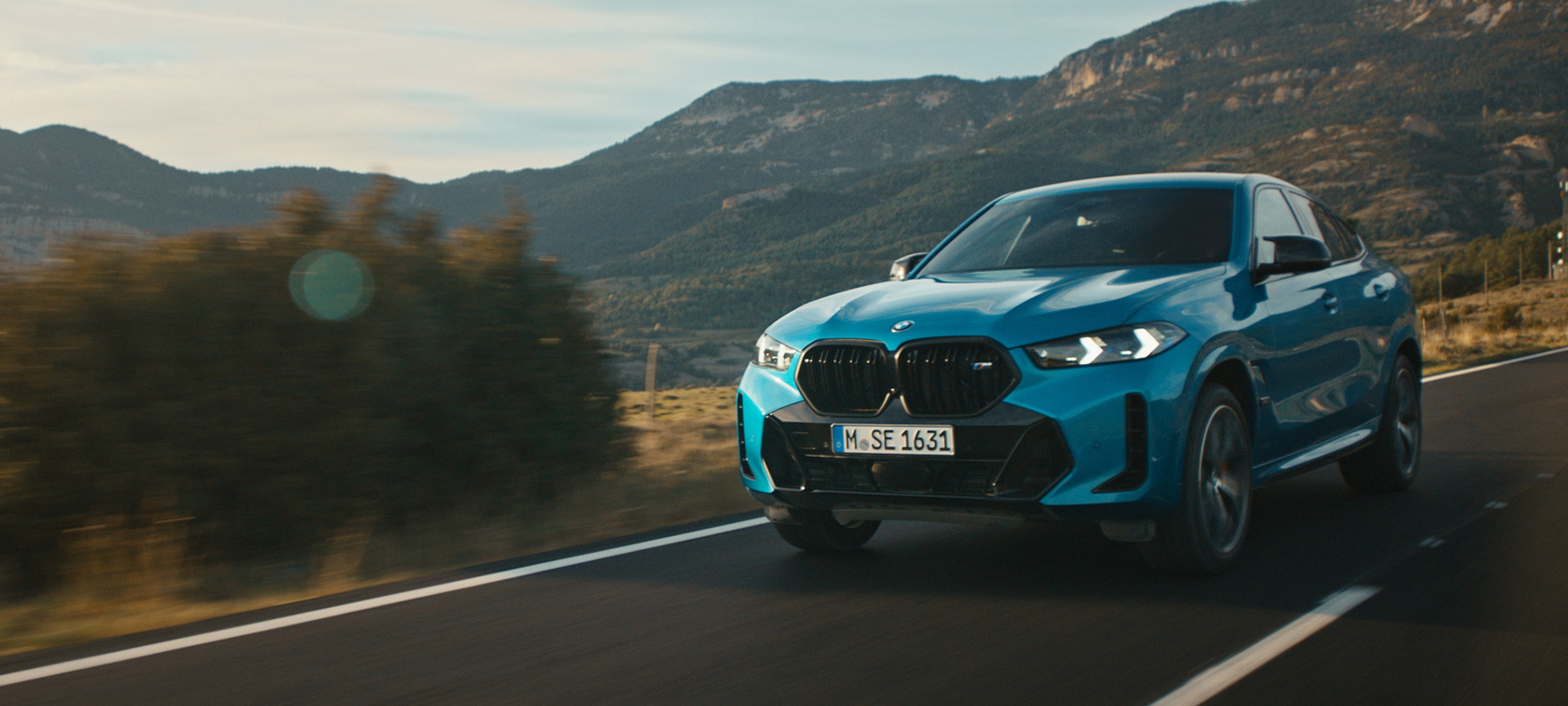 Видео, динамика движения, BMW X6 G06 LCI BMW X6 G06 LCI, видео, динамика движения