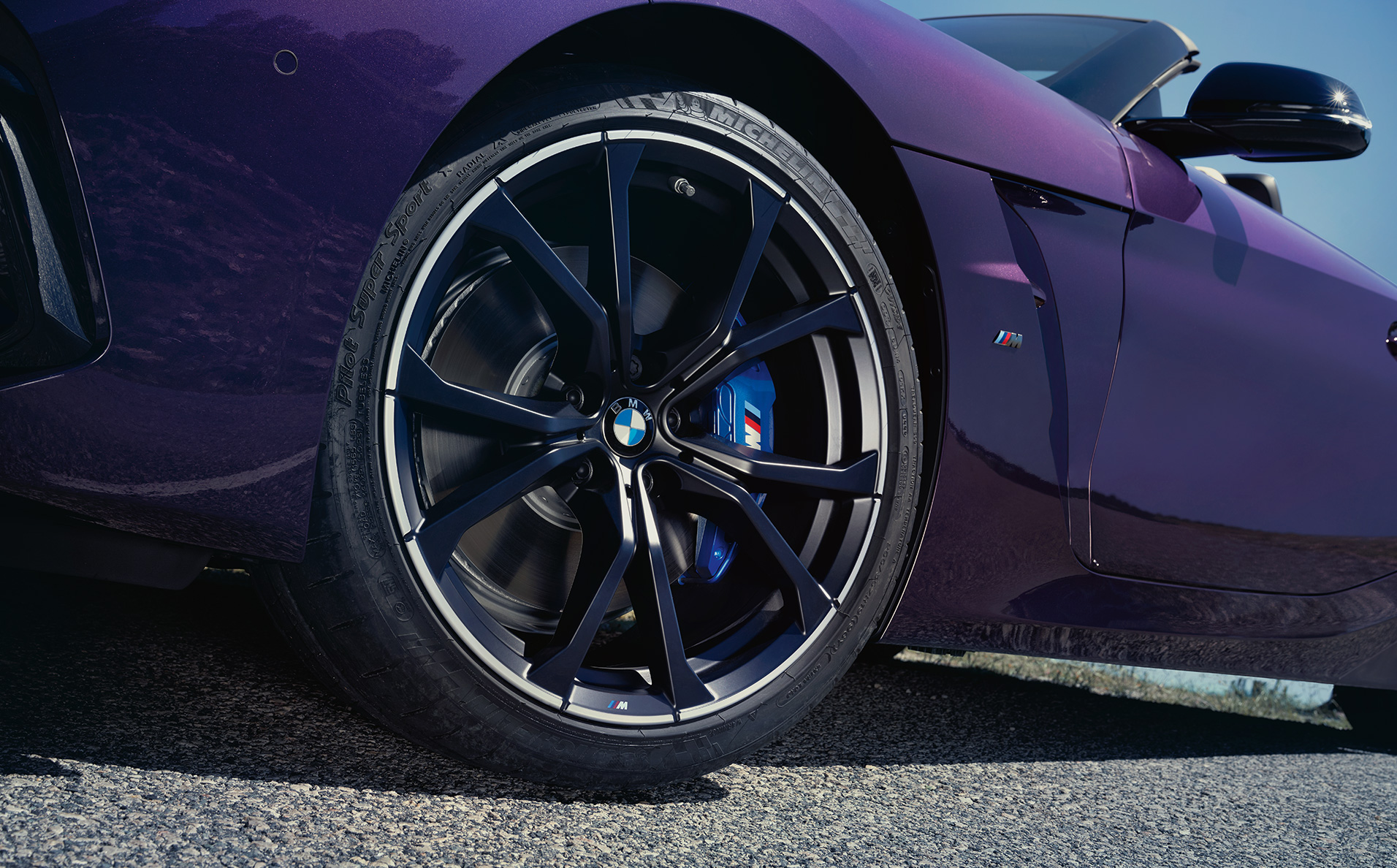 BMW Z4 G29 2022, экстерьер, крупный план колеса