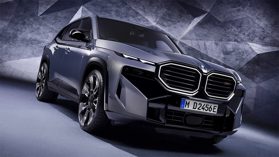 BMW M8 Competition Cabrio F92 2019 BMW Individual Zanzibar II metallic, вид сверху спереди