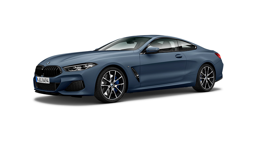 BMW M850i xDrive Coupe G15 2020, вид сбоку в три четверти BMW M850i xDrive Coupe G15 2020, вид сбоку в три четверти