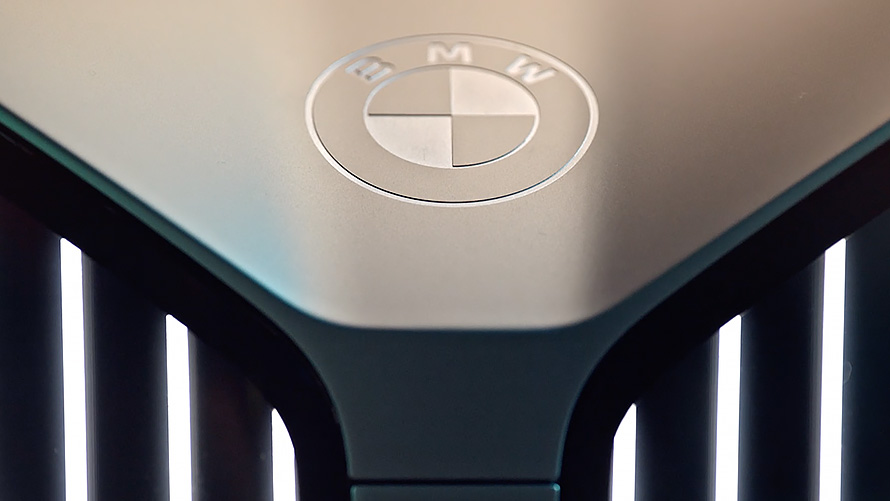 Видео о концепции устойчивого использования материалов BMW i Vision Circular 2021 Концепт-кар BMW i Vision Circular 2021, концепция устойчивого использования материалов, видео