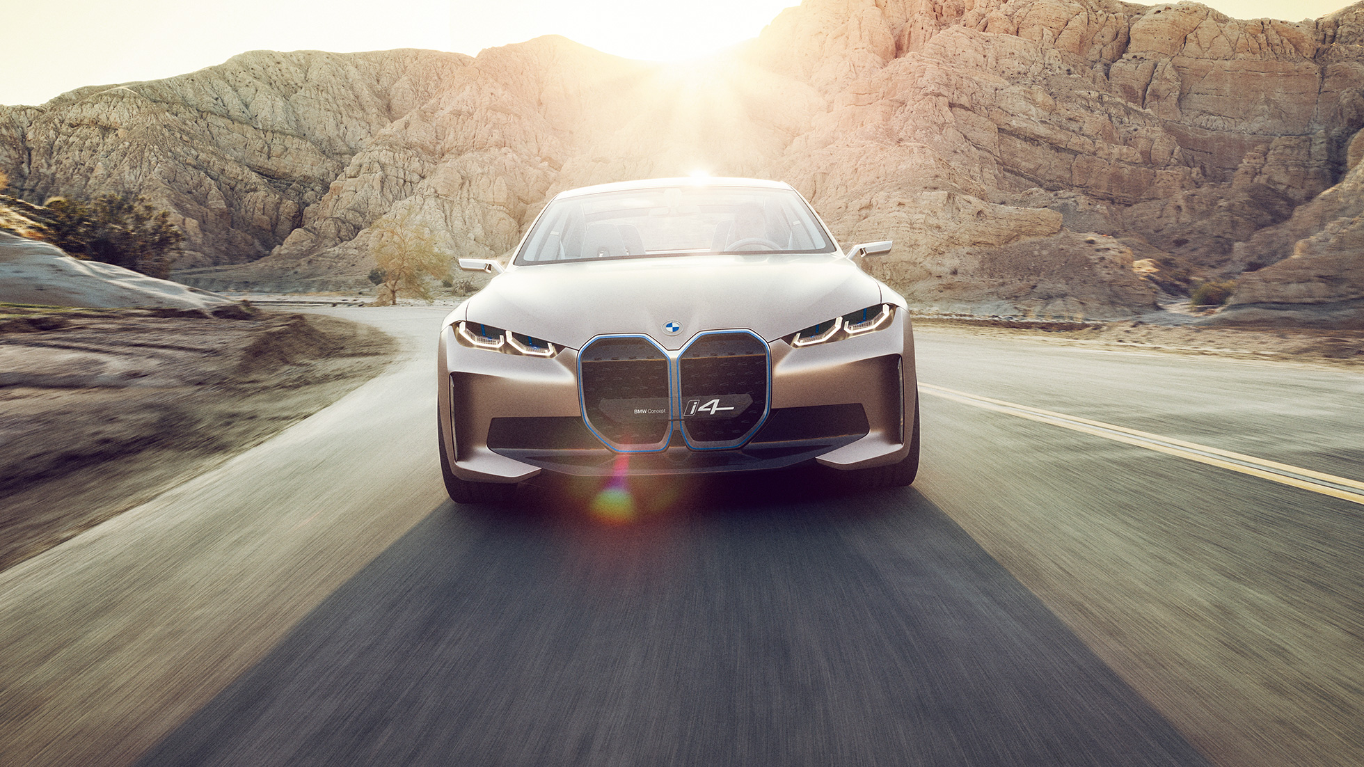 Динамика BMW Concept i4 BMW Concept i4 2020 G26 Динамика полностью электрического Gran Coupe