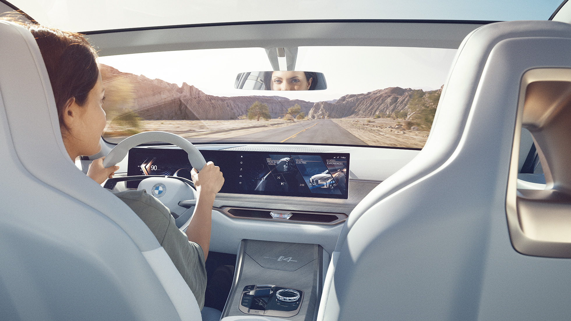 Изогнутый дисплей BMW i4 G26 BMW Concept i4 2020 G26 полностью электрический Gran Coupe