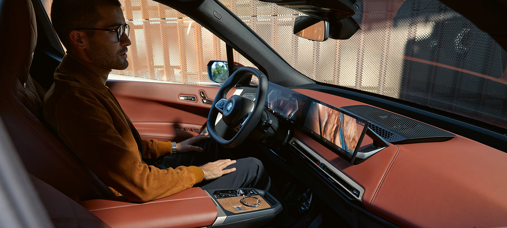BMW iDrive Инновационная концепция управления BMW iDrive от BMW ConnectedDrive