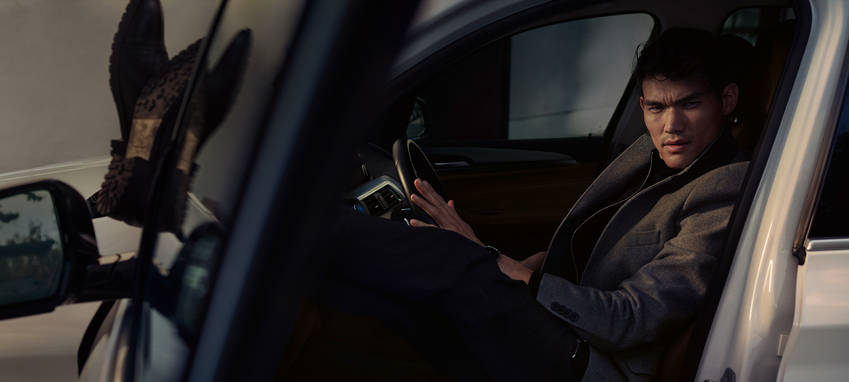 Онлайн-сервисы и возможности подключения BMW ConnectedDrive Онлайн-сервисы и возможности подключения BMW ConnectedDrive